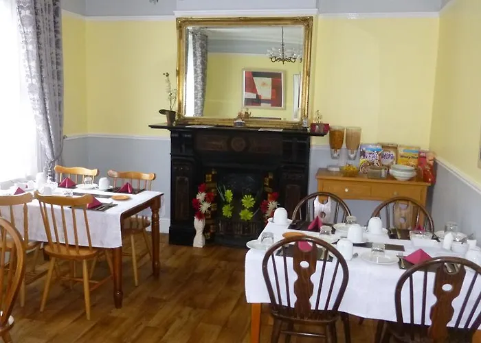 招待所 Roseville 2*